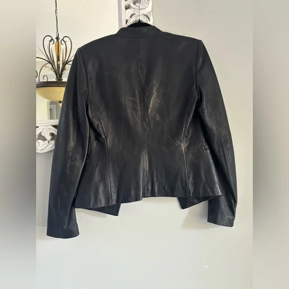 ✨Theory “Lynnia” Lamb Leather Blazer in Navy✨ - Picture 8 of 8